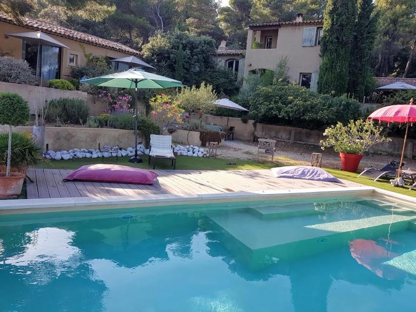 La Maison de Charlie Vaugines Extérieur photo